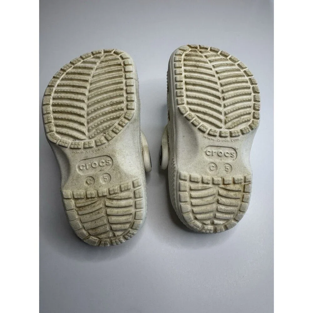 CROCS these child